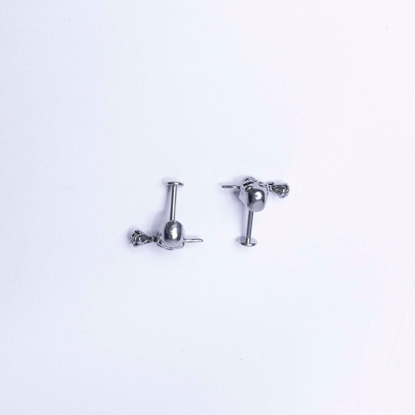 Rebel earrings