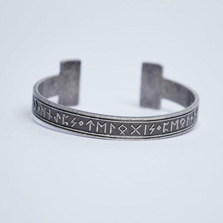 Nordic steel cuff