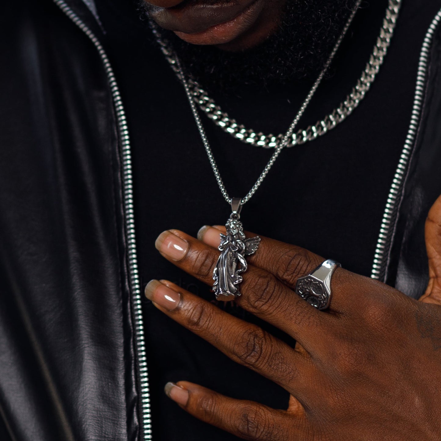 Angel pendant & chain.