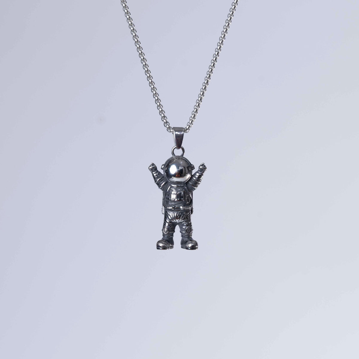 Astronaut pendant & chain.
