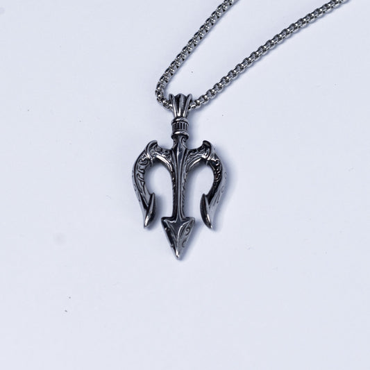 Trident pendant & chain.