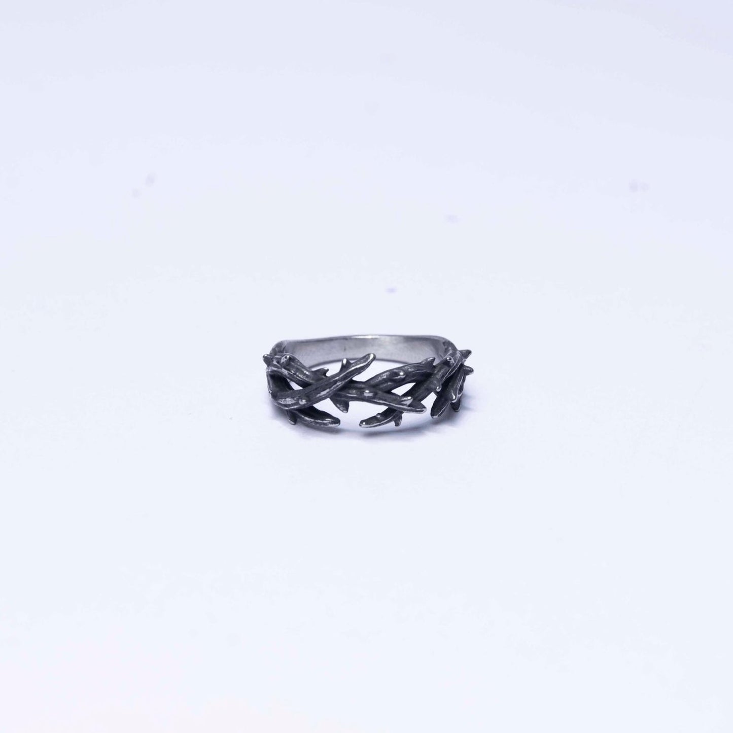 Thorn ring