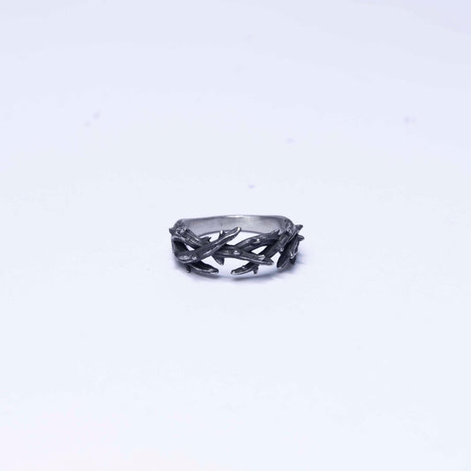 Thorn ring