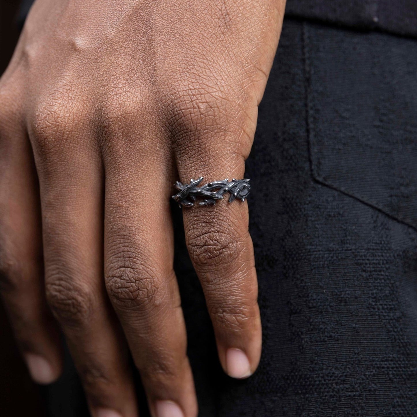 Thorn ring