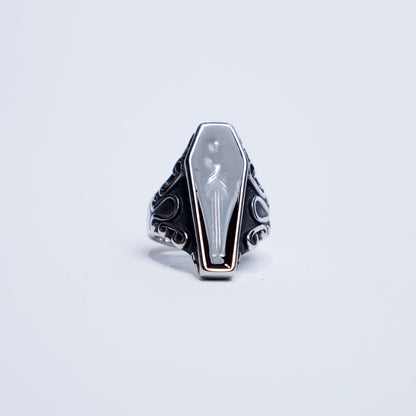 Coffin ring